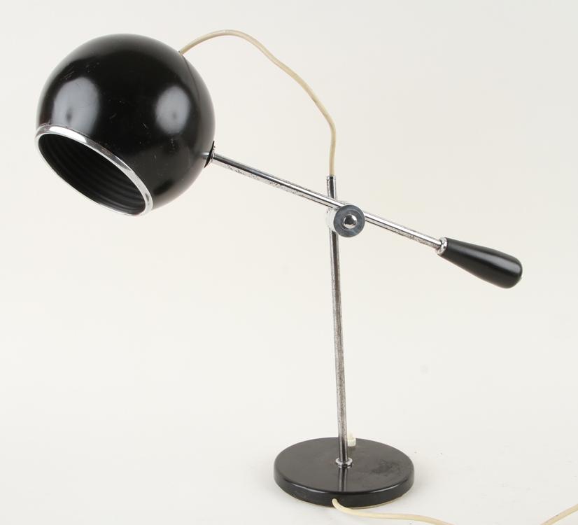 MID CENTURY MODERN ADJUSTABLE CHROME DESK LAMP (1 of 5)