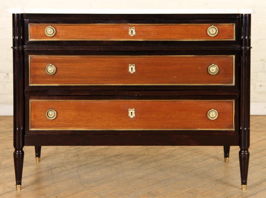 FRENCH MAHOGANY MARBLE TOP COMMODE C.1940 (1 of 6)