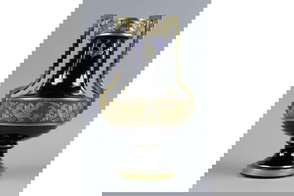 LATE 19TH CENTURY LIMOGE PORCELAIN VASE GILDE: LATE 19TH CENTURY LIMOGE PORCELAIN VASE GILDED COBALT WITH HAND PAINTED HORSE CHESTNUT DECORATION. Stamped and impressed JP France with castle H: 14.5" W: 8.5" D: 7.5" *Condition: Good *Est. Sale Time