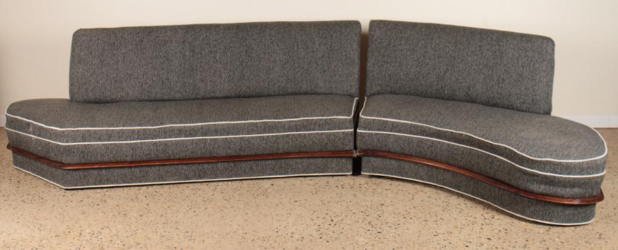 UPHOLSTERED ENGLANDER AND BONTA SOFA C.1960 (1 of 4)