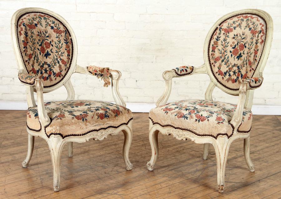 PAIR 19TH C FRENCH LOUIS XV STYLE OPEN ARM CHAIRS (1 of 7)