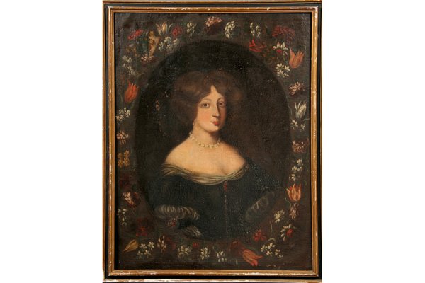 SPANISH COLONIAL ANTIQUE OIL PAINTING PORTRAIT: Spanish Colonial School, 19th century portrait of a woman, half length, with pearl necklace. Oil on canvas. 40H x 31"W with frame. 37"H x 28"W without frame. ***PLEASE NOTE: All property shall be paid