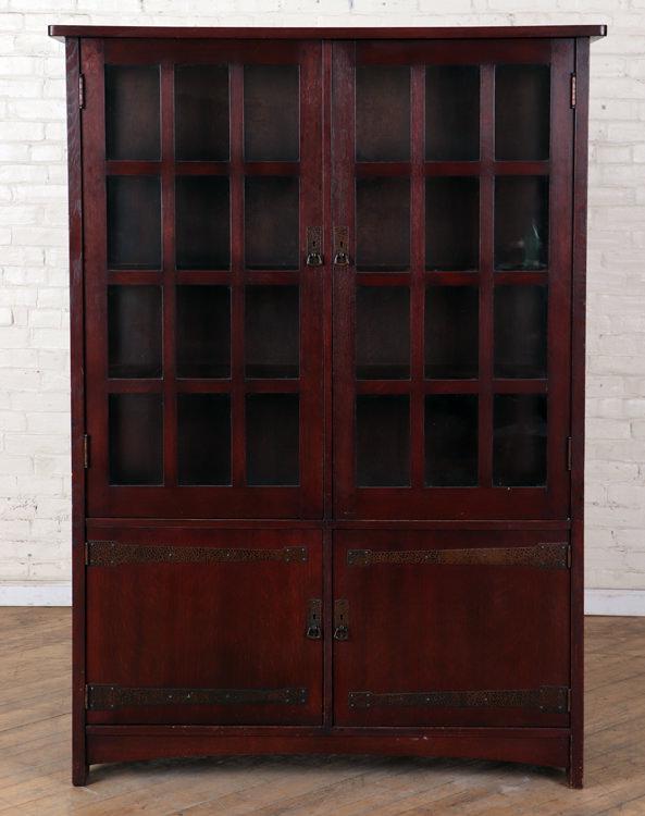 LABELED STICKELY ARTS & CRAFTS OAK CHINA CABINET (1 of 8)