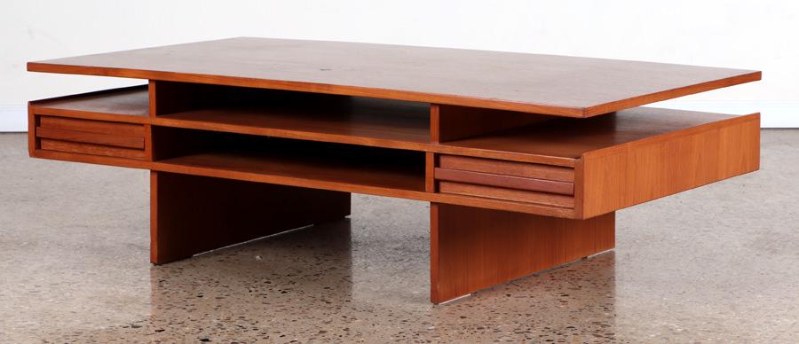 DANISH MID CENTURY MODERN TEAK COFFEE TABLE 1970 (1 of 6)