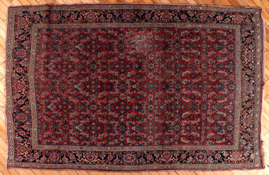 PERSIAN MAHAL RUG CIRCA 1950 (1 of 4)