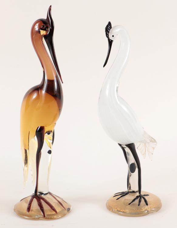 TWO VINTAGE MURANO GLASS BIRDS CIRCA 1960 (1 of 4)