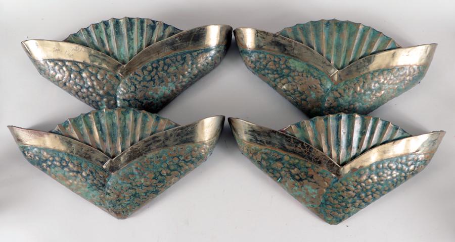 SET 4 SHELL FORM BRASS WALL SCONCES (1 of 6)