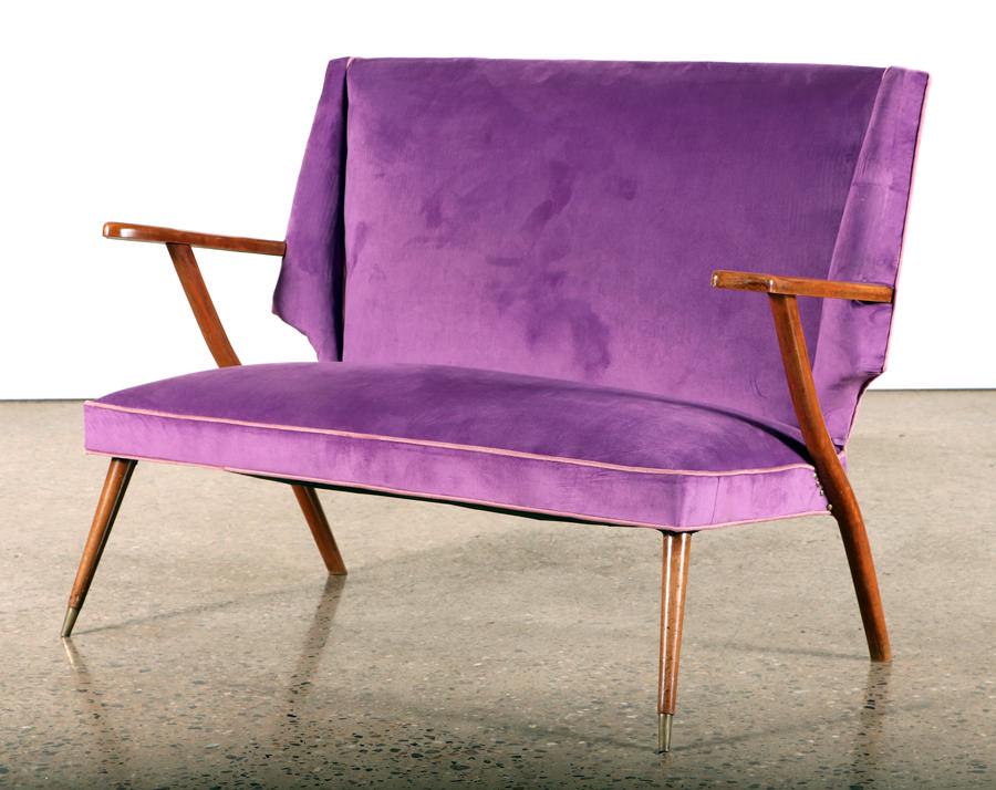 MID CENTURY MODERN ITALIAN UPHOLSTERED SETTEE (1 of 5)