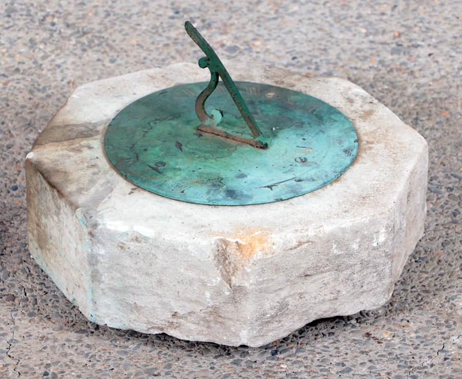 MARBLE AND BRONZE SUNDIAL (1 of 4)