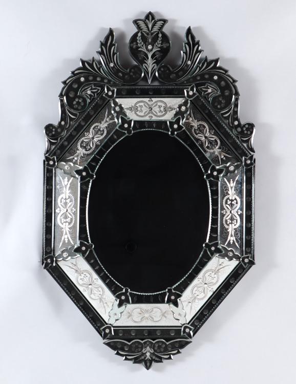 VENETIAN STYLE DECORATED MIRROR (1 of 4)