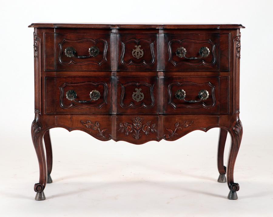 WALNUT FRENCH PROVINCIAL COMMODE CIRCA 1920 (1 of 6)