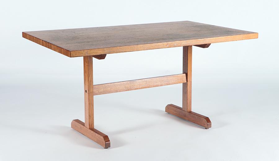 A TRESTLE FORM OAK WRITING TABLE (1 of 3)