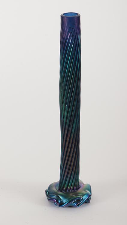 LOUIS COMFORT TIFFANY GLASS BLUE BUD VASE SIGNED (1 of 4)