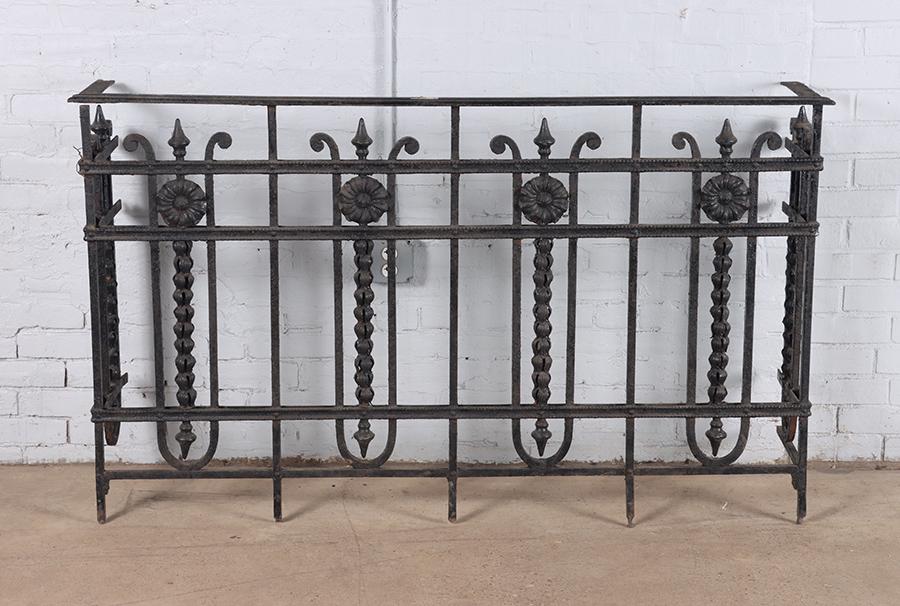 A WROUGHT IRON PANEL WITH PIERCED DECORATION (1 of 12)