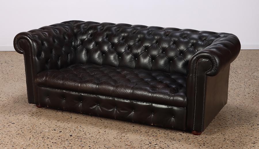 ENGLISH LEATHER CHESTERFIELD SOFA WITH BUTTON UPHOLSTERY (1 of 8)