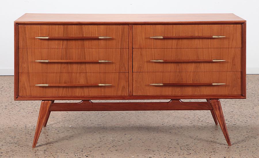 WALNUT DRESSER MANNER ROBSJOHN-GIBBINGS (1 of 6)