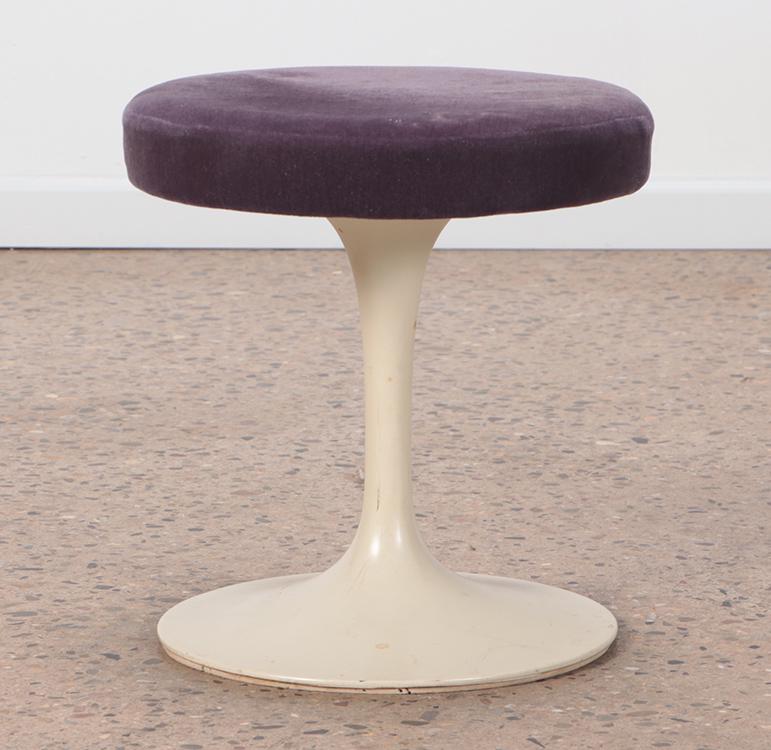 EERO SAARINEN for knoll Tulip Stool. Labeled Knoll (1 of 5)