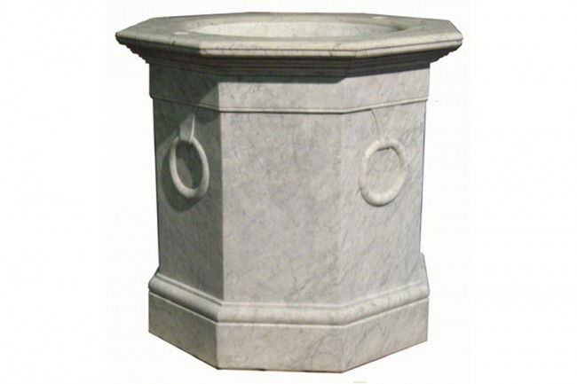 ITALIAN ANTIQUE MARBLE WELL HEAD GARDEN: Italian antique marble well head in the Neoclassical style having ring decoration circa 1890.