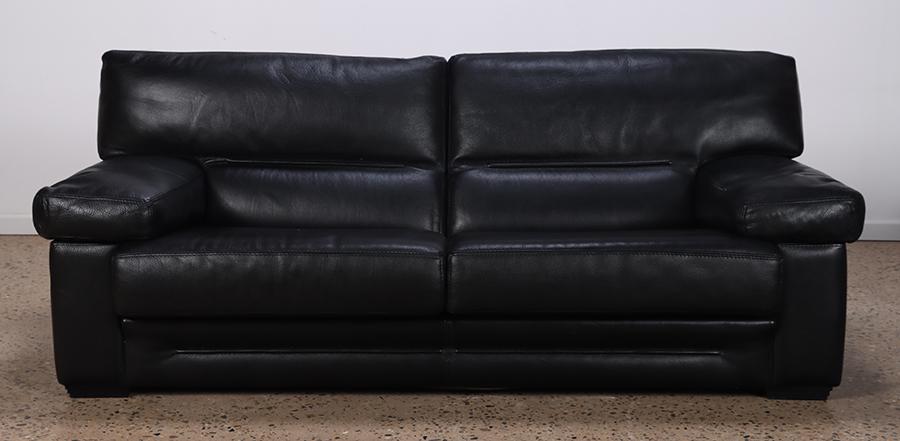 ROCHE BOBOIS LEATHER SOFA (1 of 5)