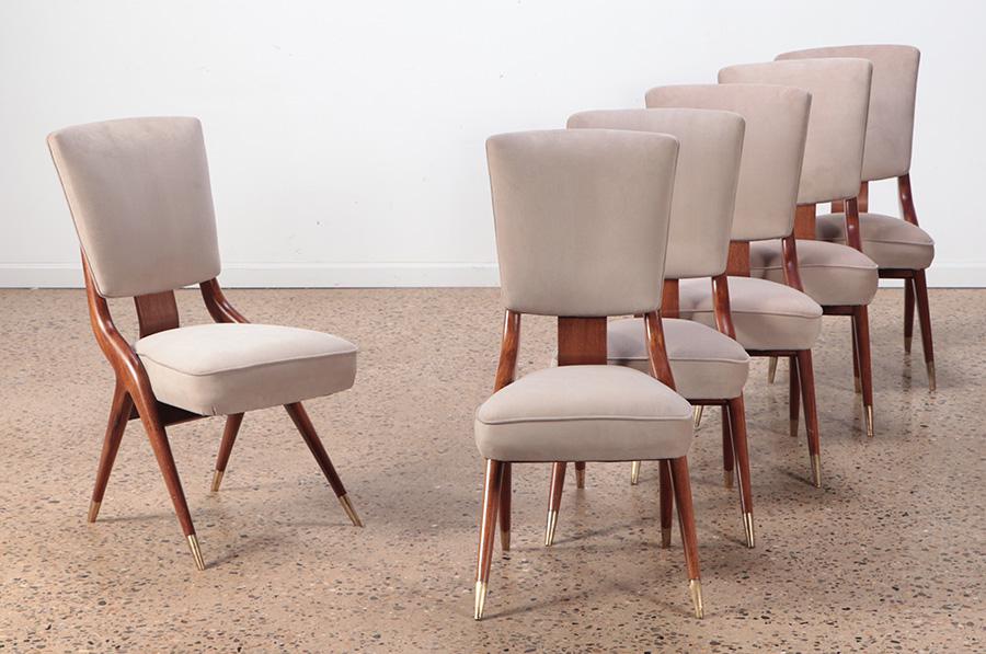 SIX DINING CHAIRS IN THE MANNER OF KAGAN C 1960 (1 of 4)