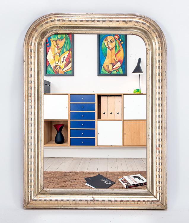 A FRENCH LOUIS PHILIPPE SILVER LEAF MIRROR C 1860. (1 of 4)