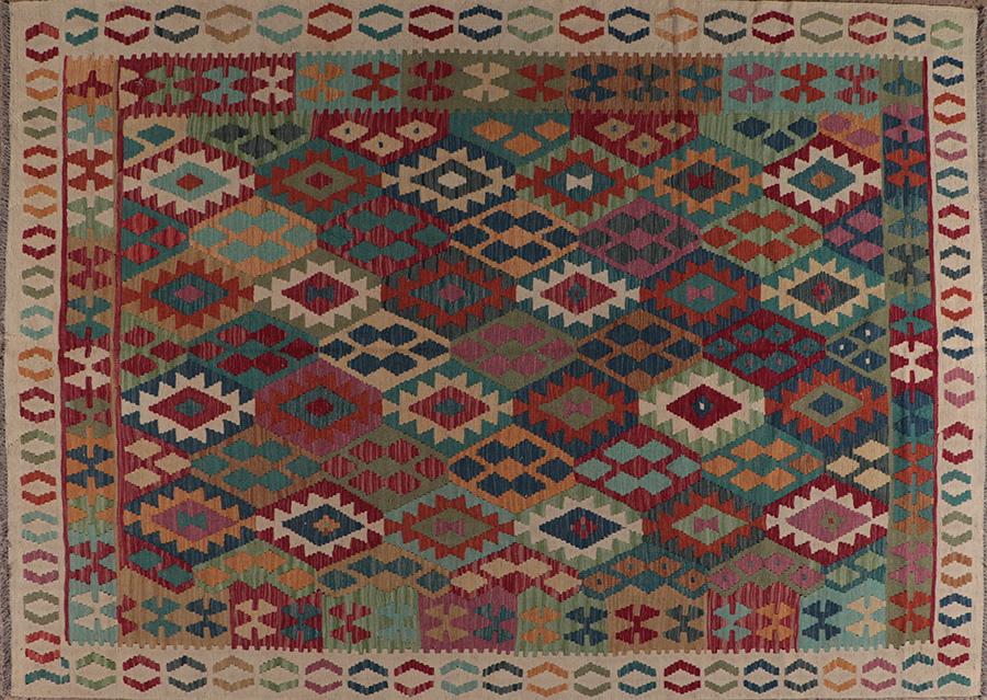 TURKISH KILIM RUG: Turkish Kilim Rug. 6'10" X 9'6"