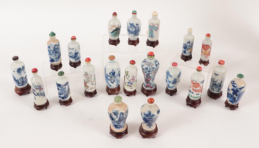 COLLECTION OF 20 CHINESE PORCELAIN SNUFF BOTTLES (1 of 9)