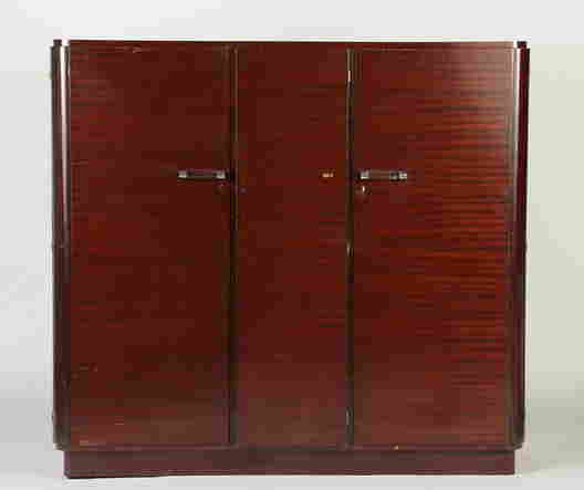 Armoires & Wardrobes