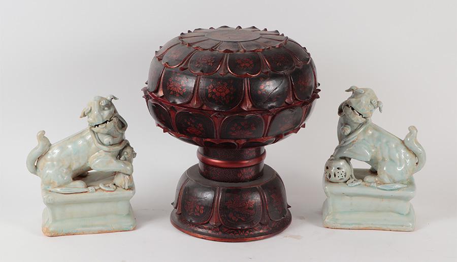 Three Asian objects to include Chinese lacquered box on pedestal and two ceramic foo dogs. Box (1 of 8)