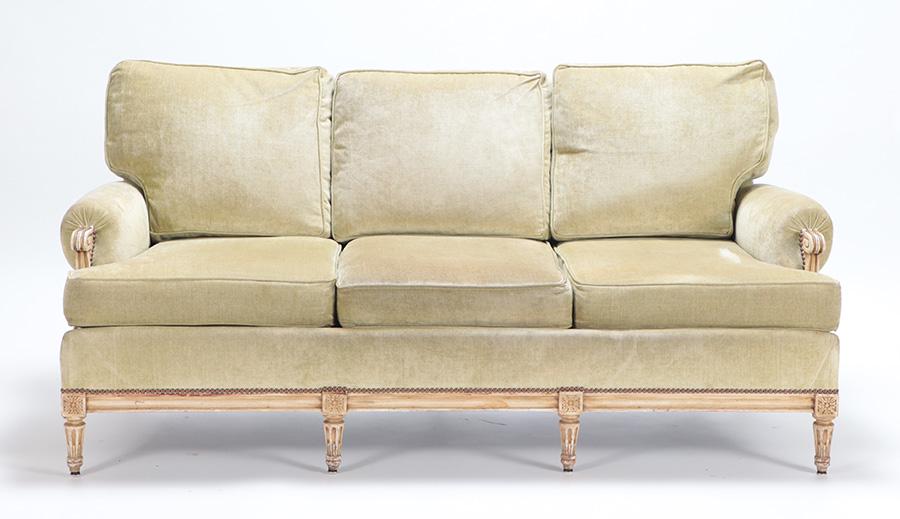 PAINTED FRENCH LOUIS XV STYLE SOFA C 1950 (1 of 5)