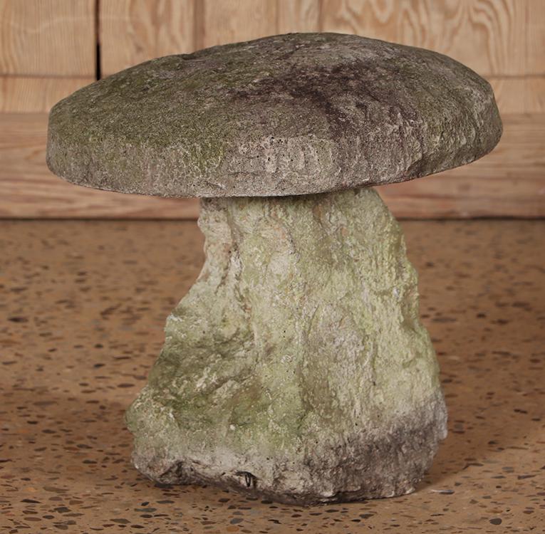 A TWO PART CARVED STONE TOAD STOOL. (1 of 4)