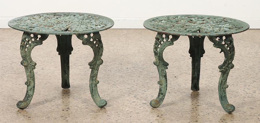 A PAIR OF VINTAGE ROBERT WOOD (ATTRIBUTED) PAINTED WROUGH ITON SIDE TABLES. (1 of 5)