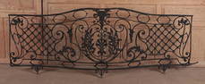 LARGE FRENCH WROUGHT IRON SHAPED BALCONY PANEL IN THE BEAUX ARTS STYLE C 1890.