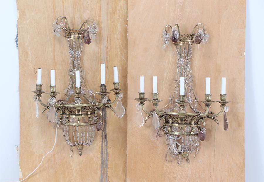 A LARGE PAIR OF FRENCH FIVE ARM SCONCES HAVING BASKETWEAVE FORM WITH FLORAL DECORATION. (1 of 9)