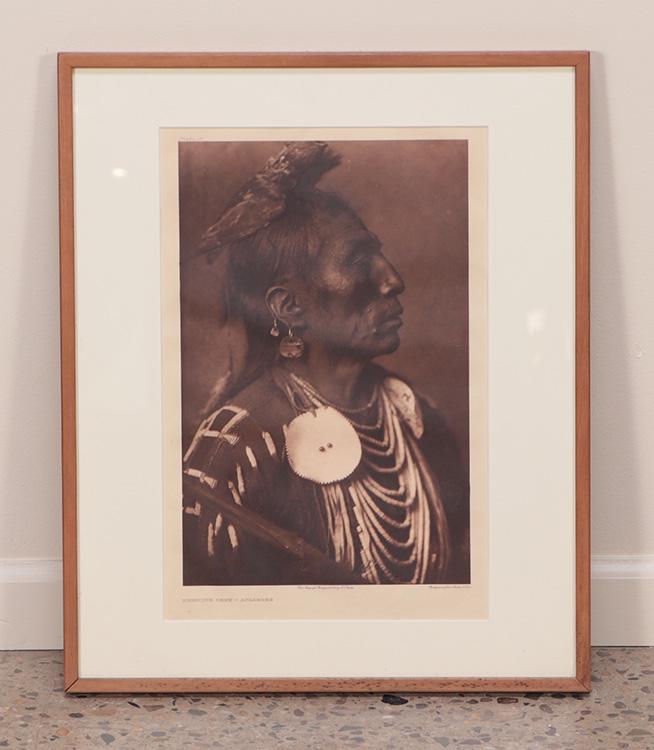 AFTER EDWARD CURTIS (1868-1952 AMERICAN) A FRAMED PRINT OF MEDICINE CROW (1 of 6)