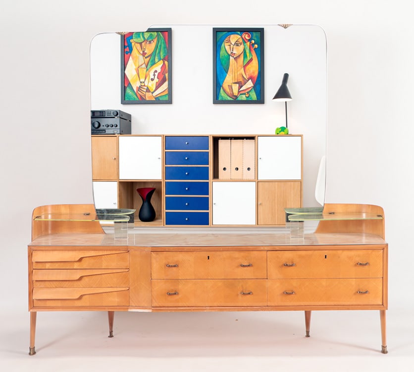 A MAPLE ITALIAN DRESSER WITH LARGE MIRROR AND (1 of 6)