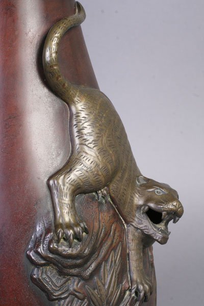 ASIAN SOLID BRONZE TIGER TABLE LAMP - 6