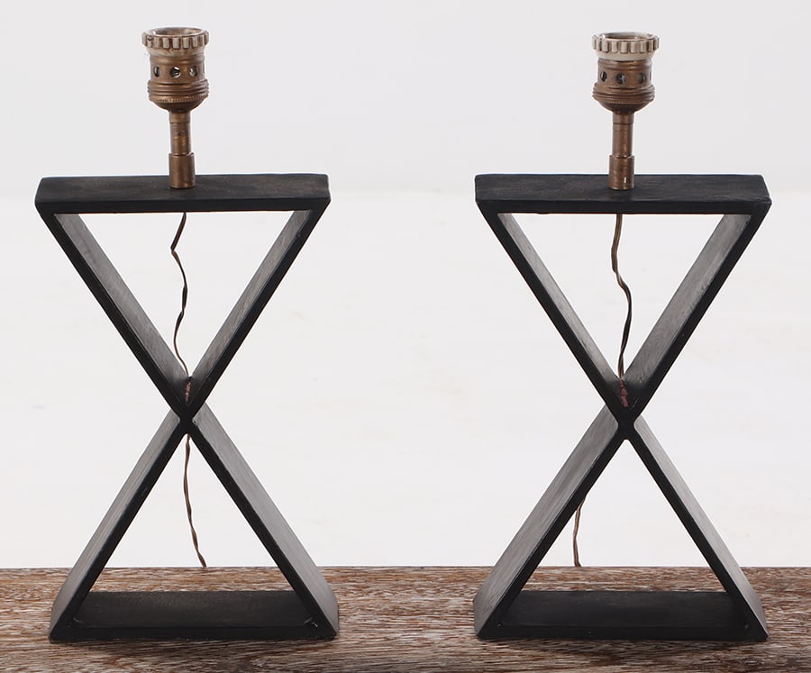 PAIR X FORM IRON TABLE  LAMPS. (1 of 5)