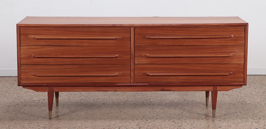 8 DRAWER DRESSER MANNER BORSANI C.1950 (1 of 6)