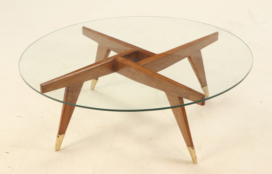 MAHOGANY, BRASS AND GLASS COFFEE TABLE IN THE MANNER OF GIO PONTI. (1 of 4)