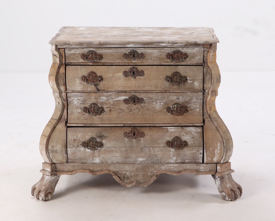 NINETEENTH CENTURY SCRUBBED OAK DUTCH BOMBAY FORM COMMODE WITH BRASS HARDWARE. (1 of 8)