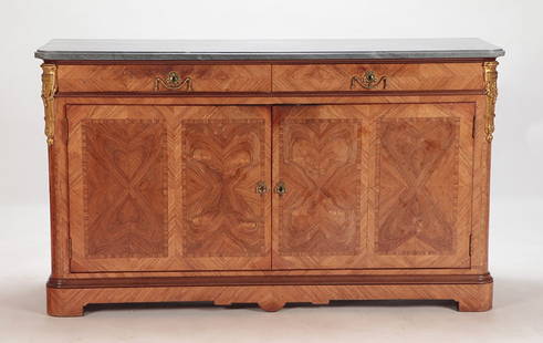 FRENCH FIGURED WALNUT AND ROSEWOOD MARBLE TOP BUFFET C 1900 IN THE REGENCE STYLE.: French figured walnut and rosewood marble top buffet C 1900 in the Regence style. Ht: 39.5" Wd: 68.25" Dpth: 20.75"