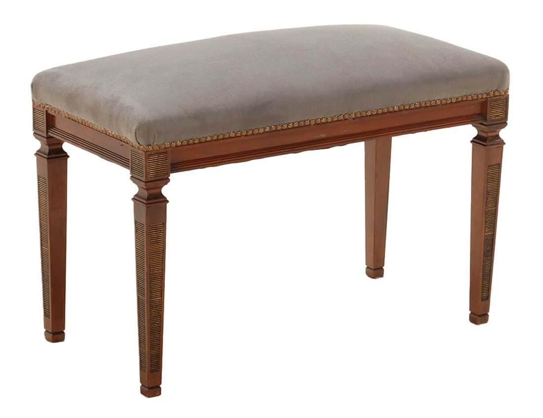 LOUIS XIV STYLE UPHOLSTERED BENCH C 1940 WITH NEW FABRIC. (1 of 5)