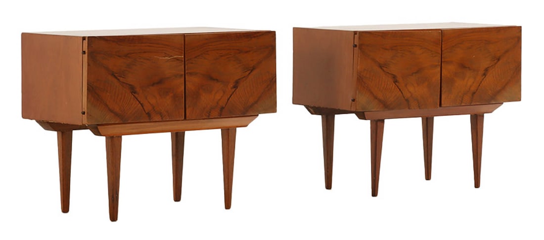 PAIR WALNUT NIGHT STANDS WITH BOOK MATCHED VENEERS C 1960. (1 of 5)