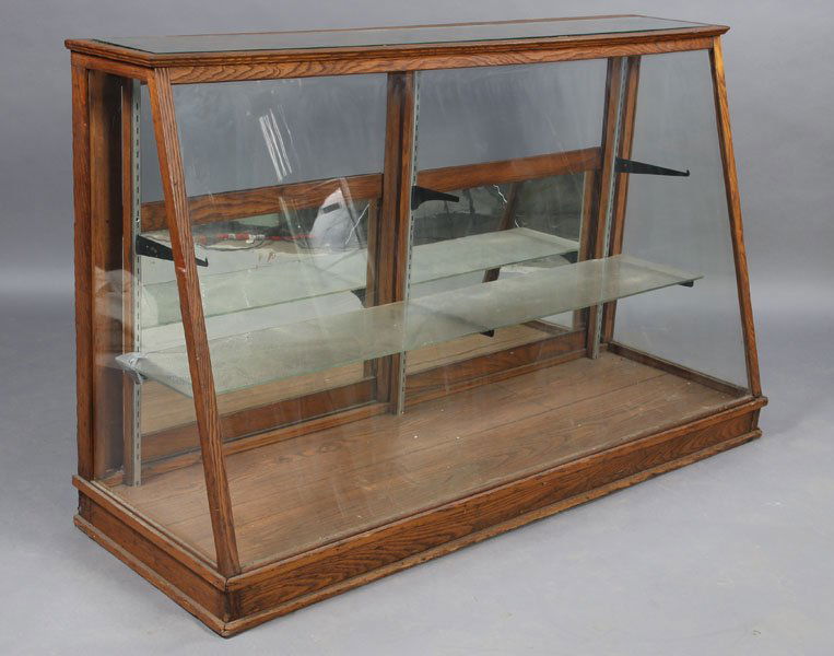 483 ANTIQUE OAK STORE DISPLAY CASE GLASS FRONT