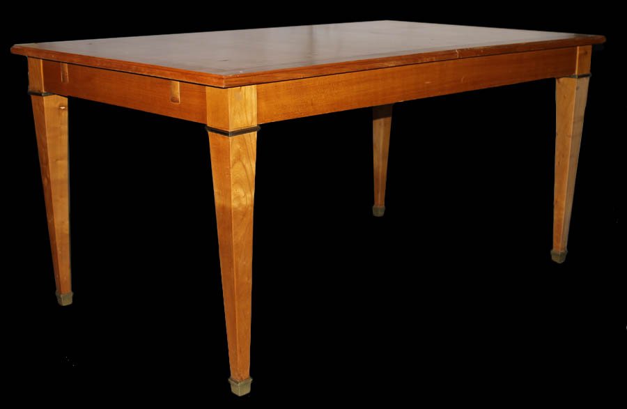 FRENCH ANDRE ARBUS DINING TABLE 2 LEAVES: A French Andre Arbus style dining table having a banded top supported on bronze mounted tapered legs with bronze sabots circa 1940. Having two leaves, each measuring 19.75". Ht: 30" Width: 60" Depth: