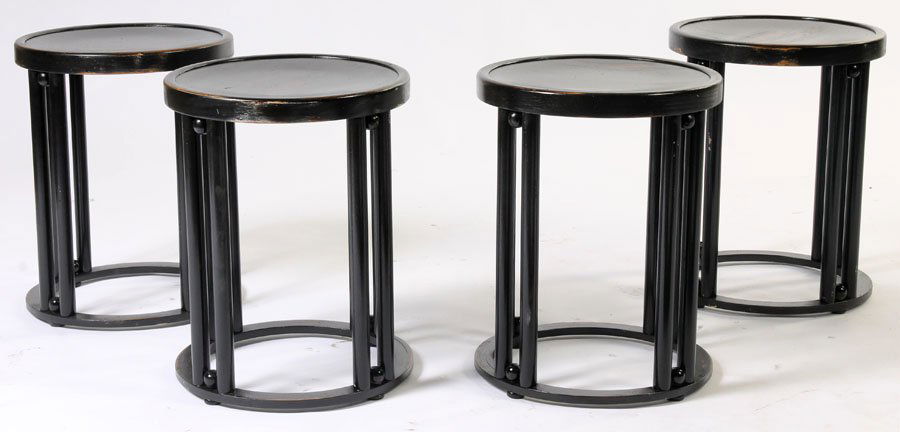 SET 4 HOFFMAN STYLE END TABLES DISH TOPS: A set of four Hoffman style end tables having dish tops supported on turned legs with ball decoration circa 1980. Ht: 18" Dia: 14"