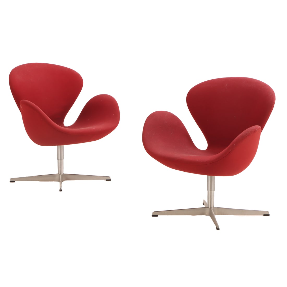 PAIR RED UPHOLSTERED TULIP CHAIRS DESIGNED BY ARNE JACOBSEN FOR FRITZ HANSEN. LABELED 2005. (1 of 5)