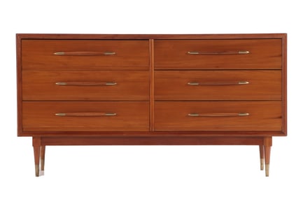 A MID CENTURY MODERN MAHOGANY SIX DRAWER DRESSER IN THE MANNER OF ROBSJOHN-GIBBINGS