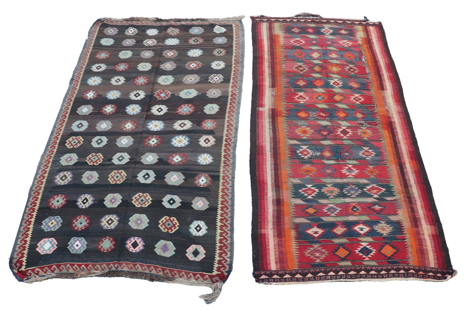 A PAIR OF KILIM RUGS OR RUNNERS C.1970S 9'10" x 5'7" (Larger) (1 of 6)